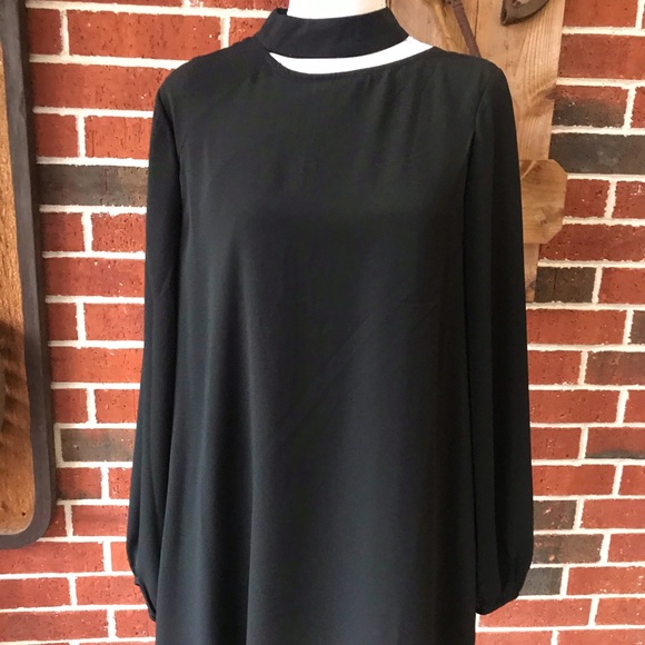 Black Dress with Cut Out - Picture 2 of 3